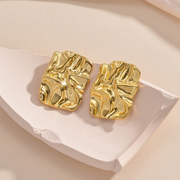 NEW💎24K Gold Rectangular Earrings*Vintage Inspired Earrings*Waterproof J… - Picture 6 of 9